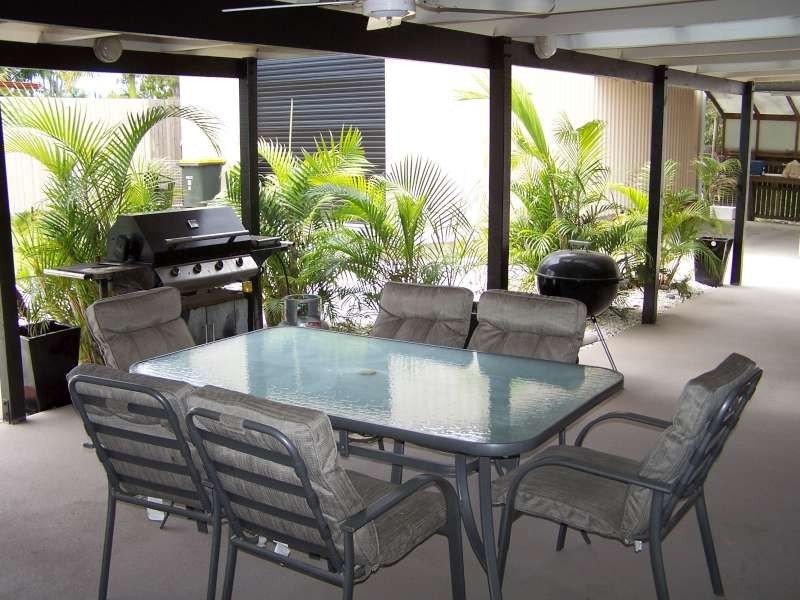 3 Coastbay Close, Point Vernon QLD 4655