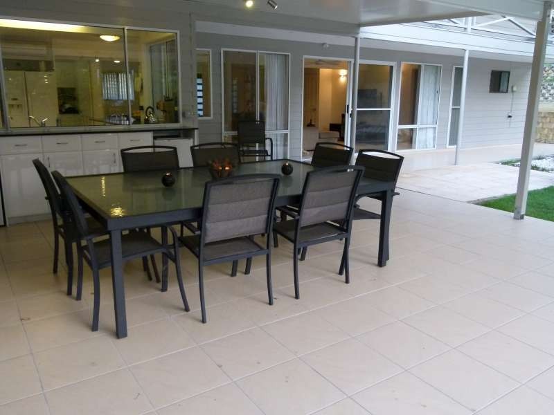 17 Tavistock Street, Torquay QLD 4655