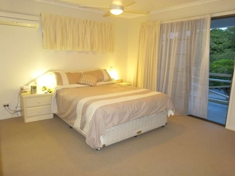 17 Tavistock Street, Torquay QLD 4655