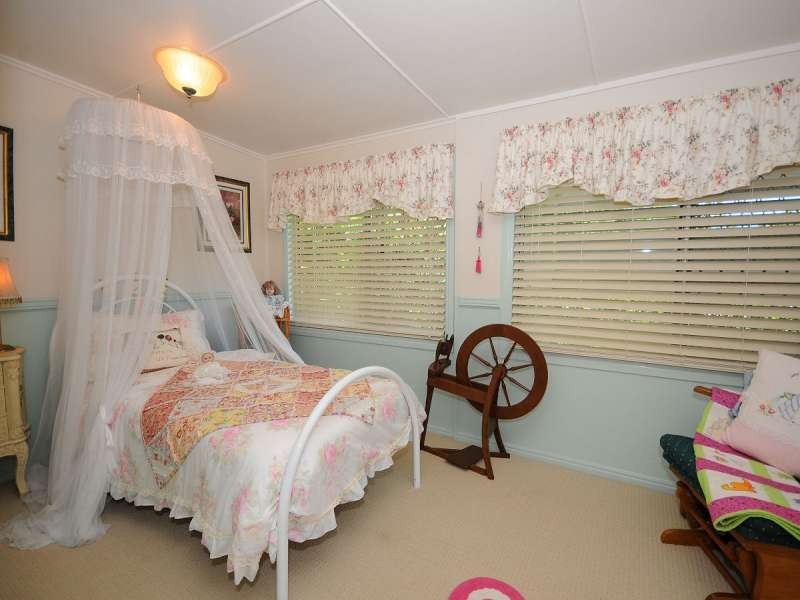 25 Aplin Street, Point Vernon QLD 4655