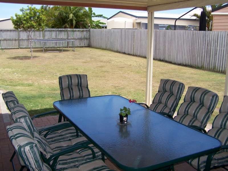 15 Durham Court, Kawungan QLD 4655