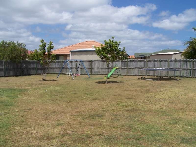 15 Durham Court, Kawungan QLD 4655
