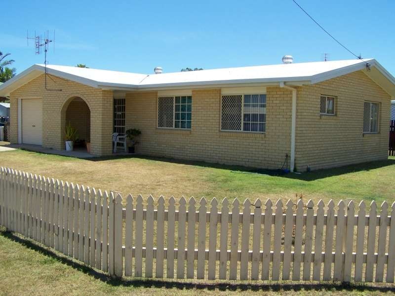 2 Nullor Street, Scarness QLD 4655