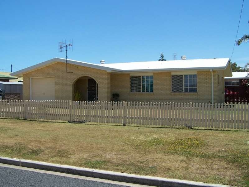 2 Nullor Street, Scarness QLD 4655