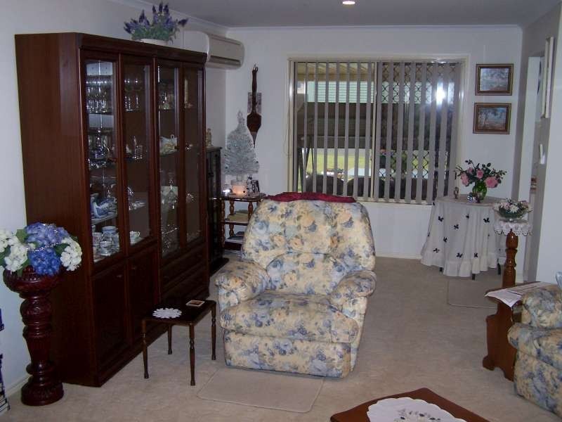 16 Kirton Road, Point Vernon QLD 4655
