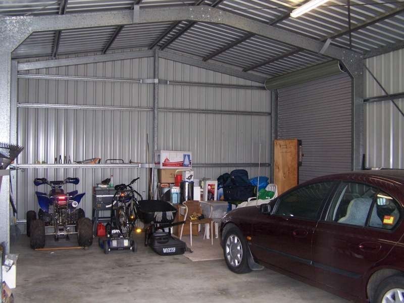 16 Kirton Road, Point Vernon QLD 4655