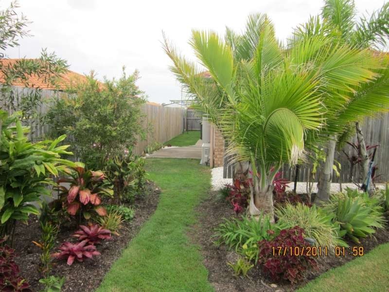 16 Kirton Road, Point Vernon QLD 4655