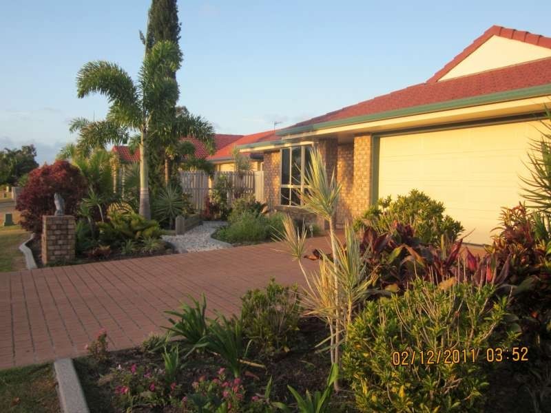 16 Kirton Road, Point Vernon QLD 4655