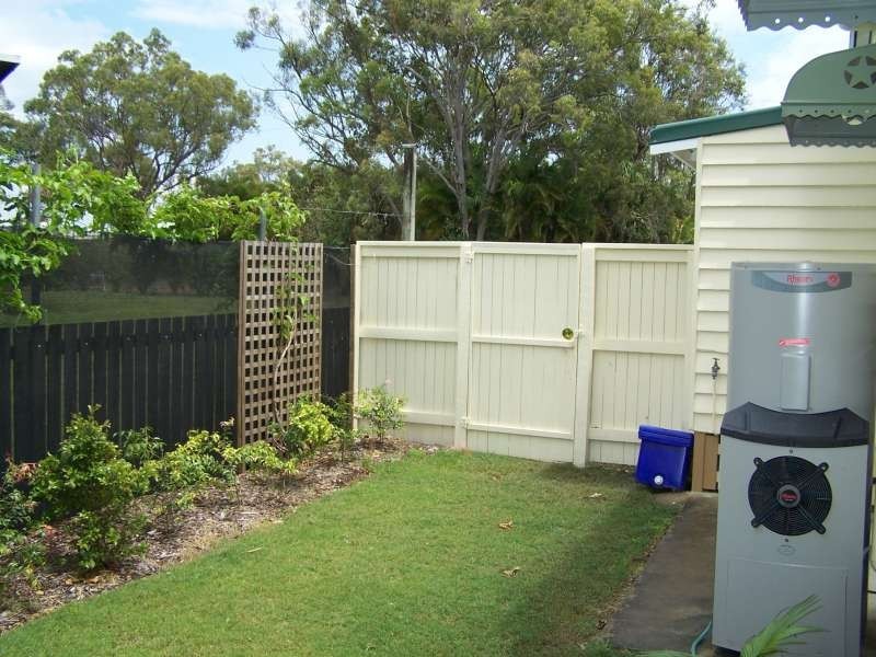 72 Honiton Street, Torquay QLD 4655