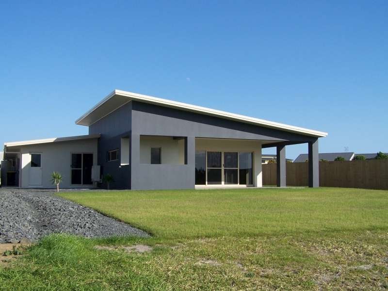 3 Mermaid Court, Eli Waters QLD 4655