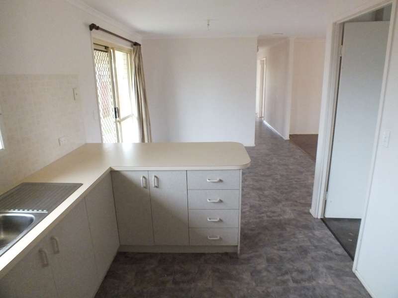 2 Nullor Street, Scarness QLD 4655