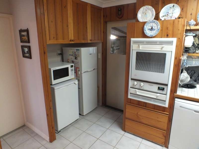 11 Cooloola Crescent, Urangan QLD 4655