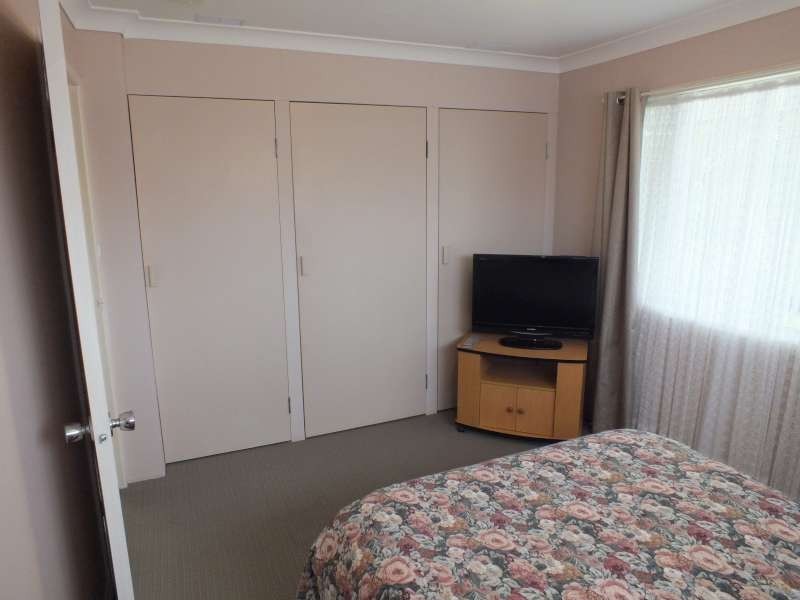 11 Cooloola Crescent, Urangan QLD 4655