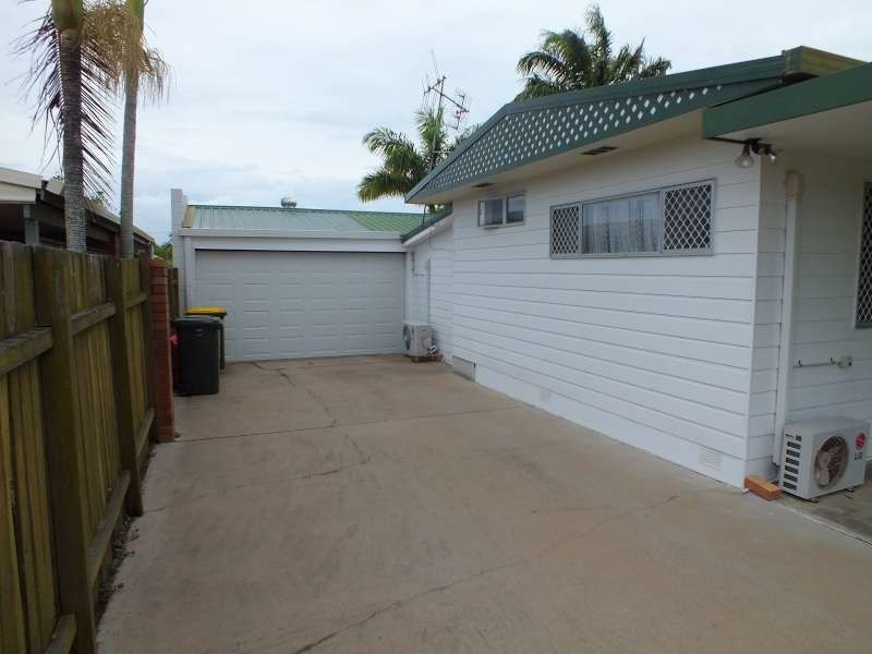 11 Cooloola Crescent, Urangan QLD 4655