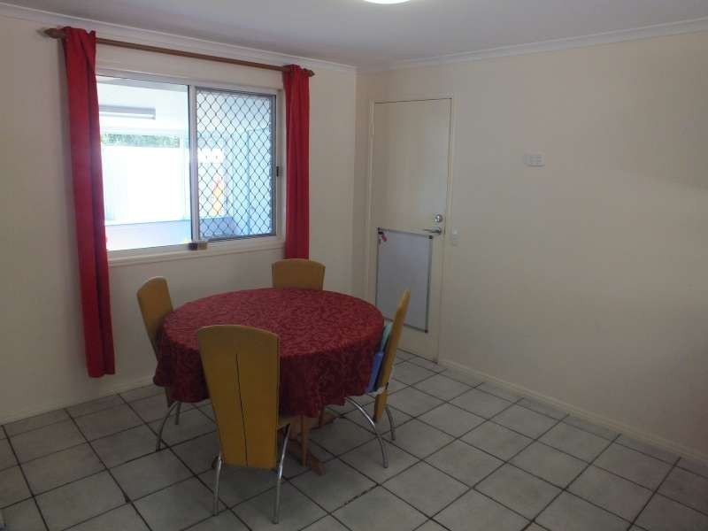 98 Murphy Street, Point Vernon QLD 4655