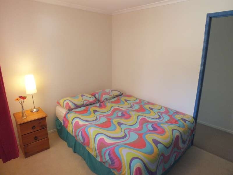 98 Murphy Street, Point Vernon QLD 4655