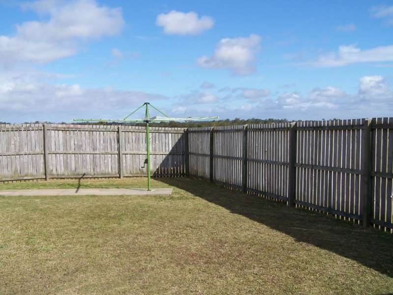 10 Whistler Court, Eli Waters QLD 4655