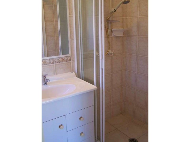 15 Caswell Court, Torquay QLD 4655