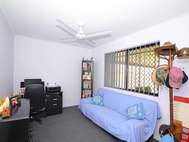 1 Sonder Street, Urangan QLD 4655