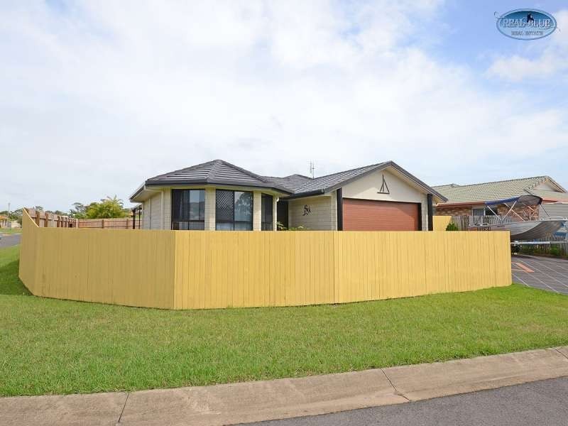 1 Sonder Street, Urangan QLD 4655