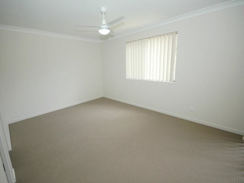 74 Parklands Boulevard, Wondunna QLD 4655