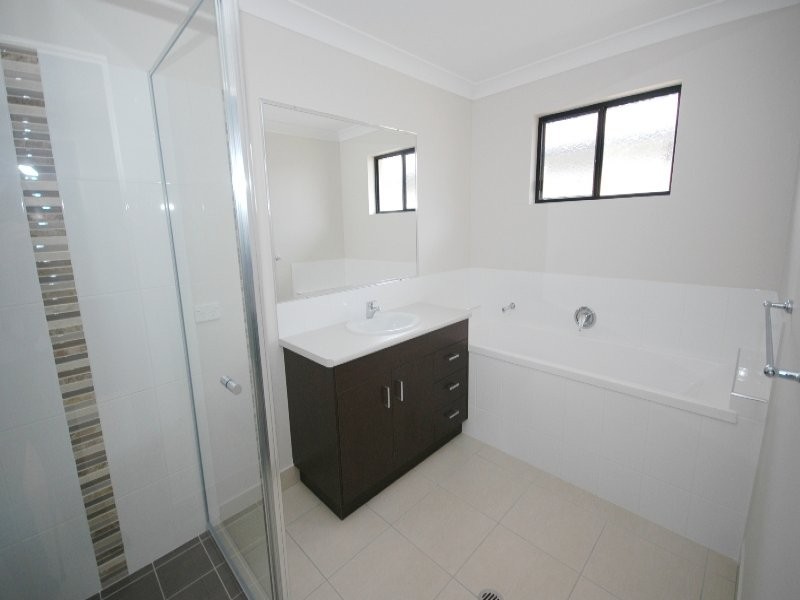 74 Parklands Boulevard, Wondunna QLD 4655