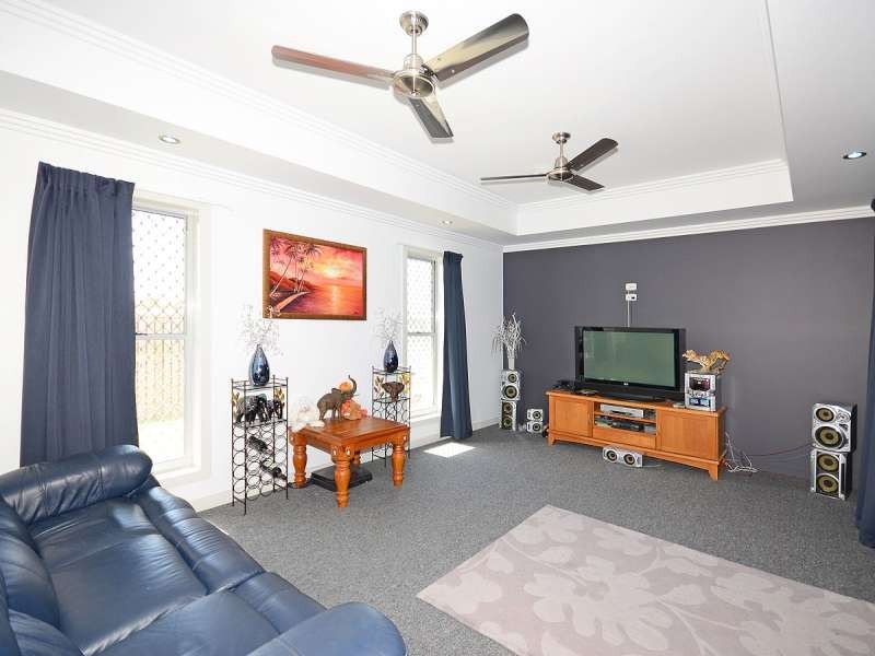 51 Parklands Boulevard, Wondunna QLD 4655