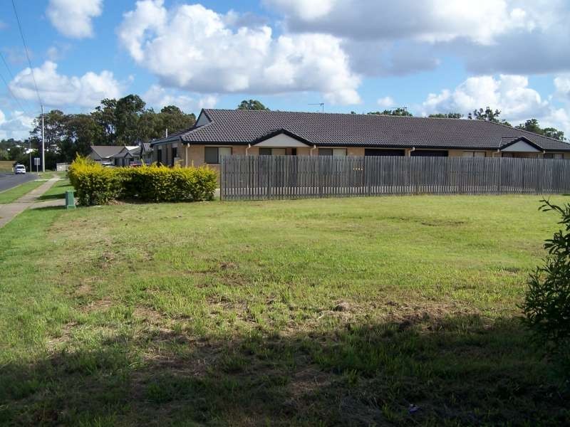 Unit 2 / 103 Nissen Street, Urraween QLD 4655