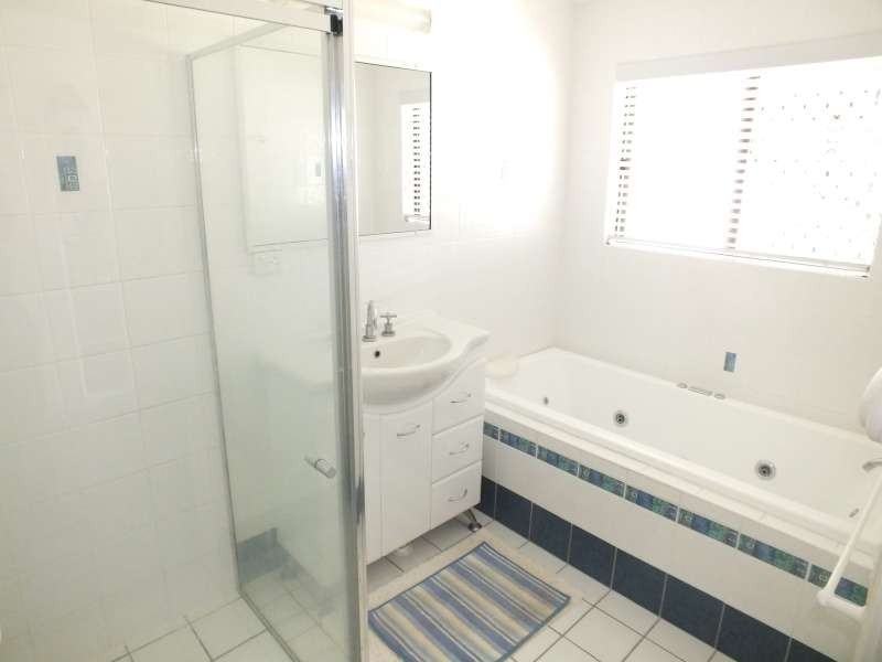 14  Nullor Street, Scarness QLD 4655