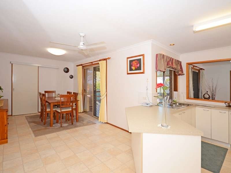 74 Murphy Street, Point Vernon QLD 4655