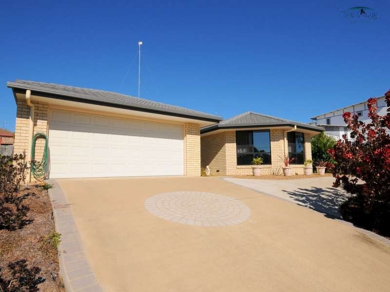 11 Exeter Street, Torquay QLD 4655