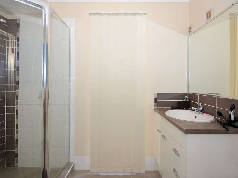 9 Parklink East Avenue, Wondunna QLD 4655