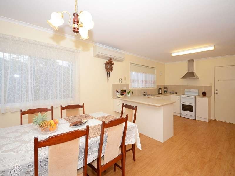 3 Top Street, Torquay QLD 4655