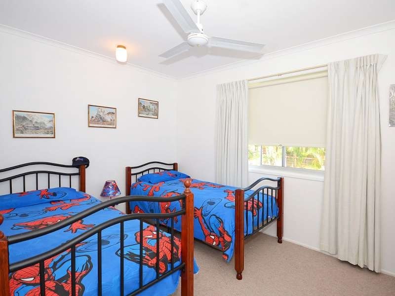 3 Top Street, Torquay QLD 4655