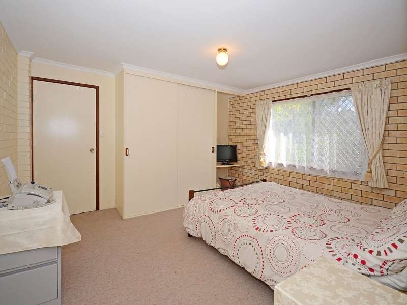 3 Top Street, Torquay QLD 4655