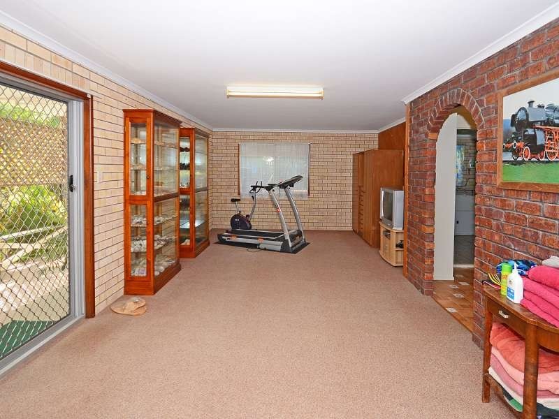 3 Top Street, Torquay QLD 4655