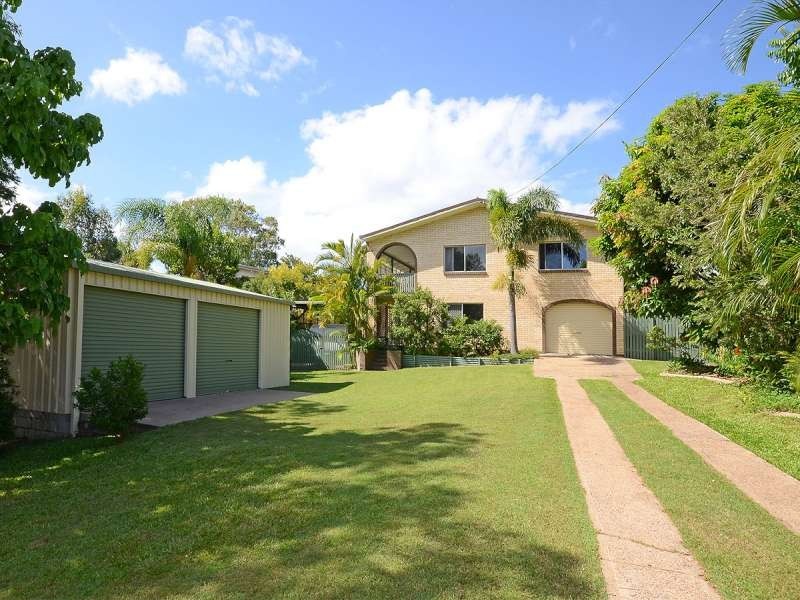 3 Top Street, Torquay QLD 4655