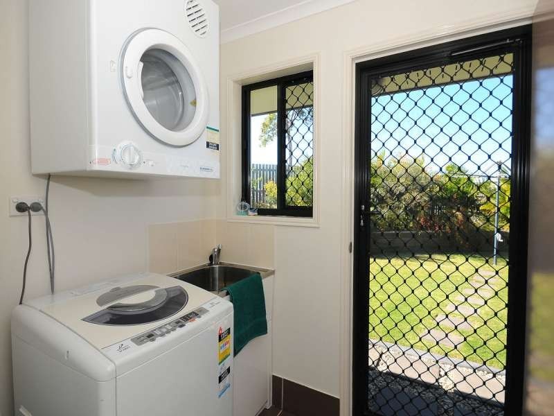 Point Vernon QLD 4655