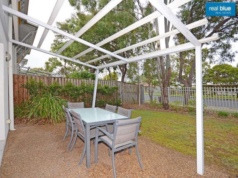 Unit 1 Whale Cove. Pulgul Street,, Urangan QLD 4655