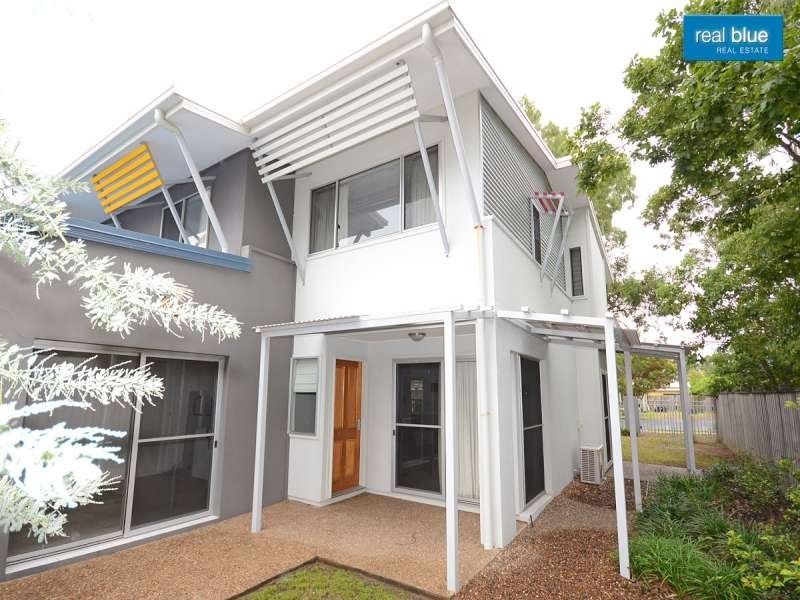 Unit 1 Whale Cove. Pulgul Street,, Urangan QLD 4655