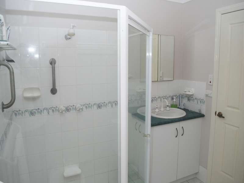 12 Marr Street, Point Vernon QLD 4655