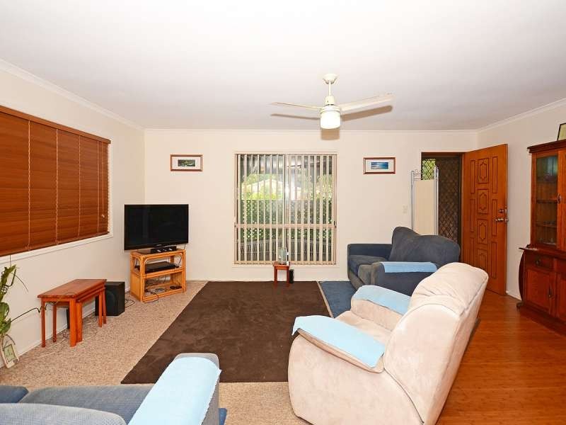 34 Fairway Drive, Urraween QLD 4655