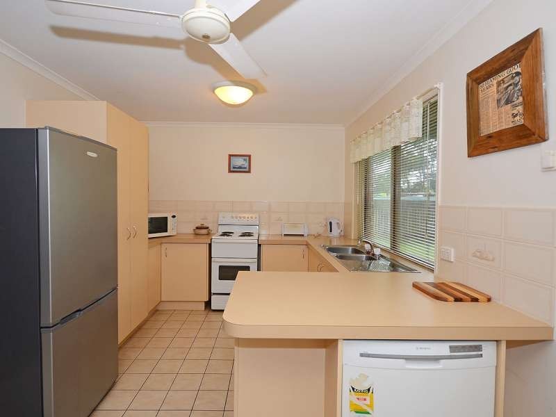 34 Fairway Drive, Urraween QLD 4655