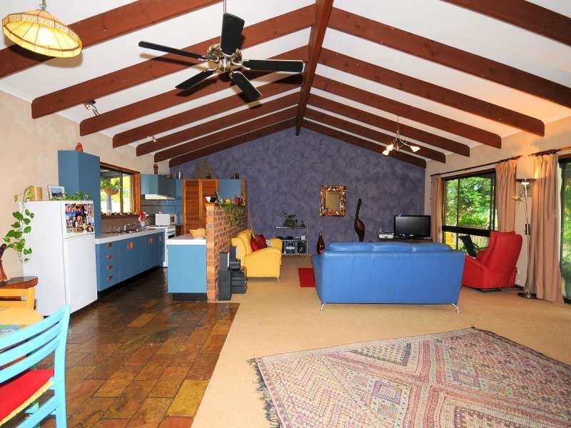 39 Oleander Avenue, Kawungan QLD 4655