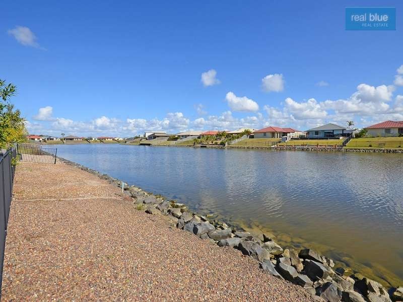 7 Lady Nelson Drive, Mariners Cove, Eli Waters QLD 4655