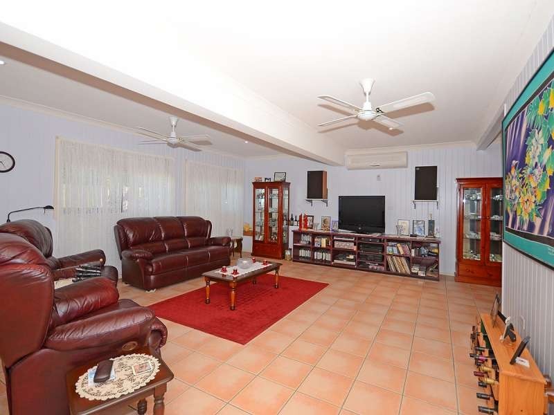 32 Brighton Street, Point Vernon QLD 4655