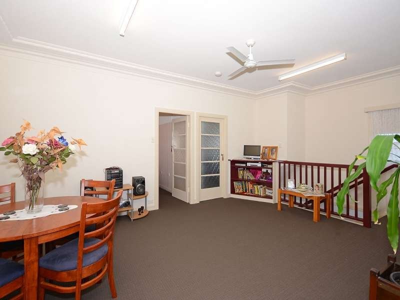 32 Brighton Street, Point Vernon QLD 4655