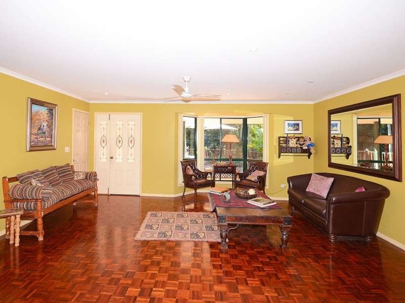 10 – 12 Pristine Place, Dundowran Beach QLD 4655