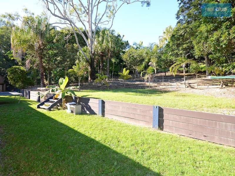 10 – 12 Pristine Place, Dundowran Beach QLD 4655