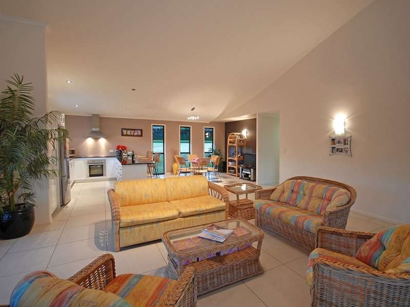 15 Edgewater Court, Craignish QLD 4655